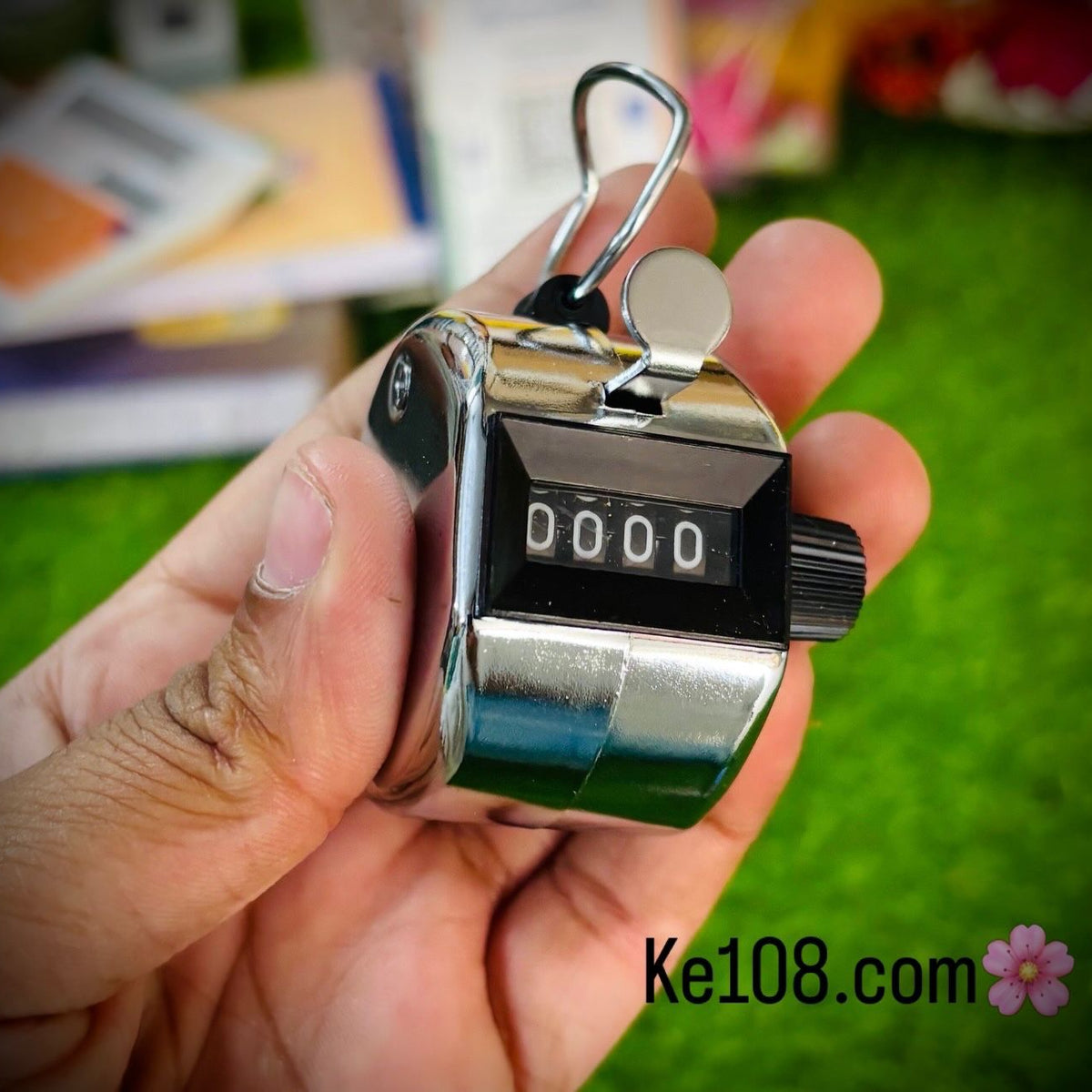 Steel lock counter